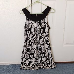 Sleeveless dress
